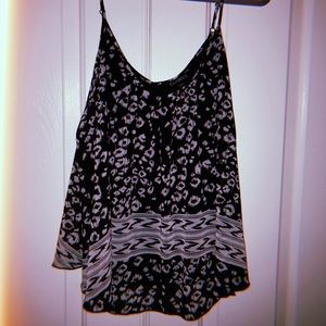 Patterned tank top blouse